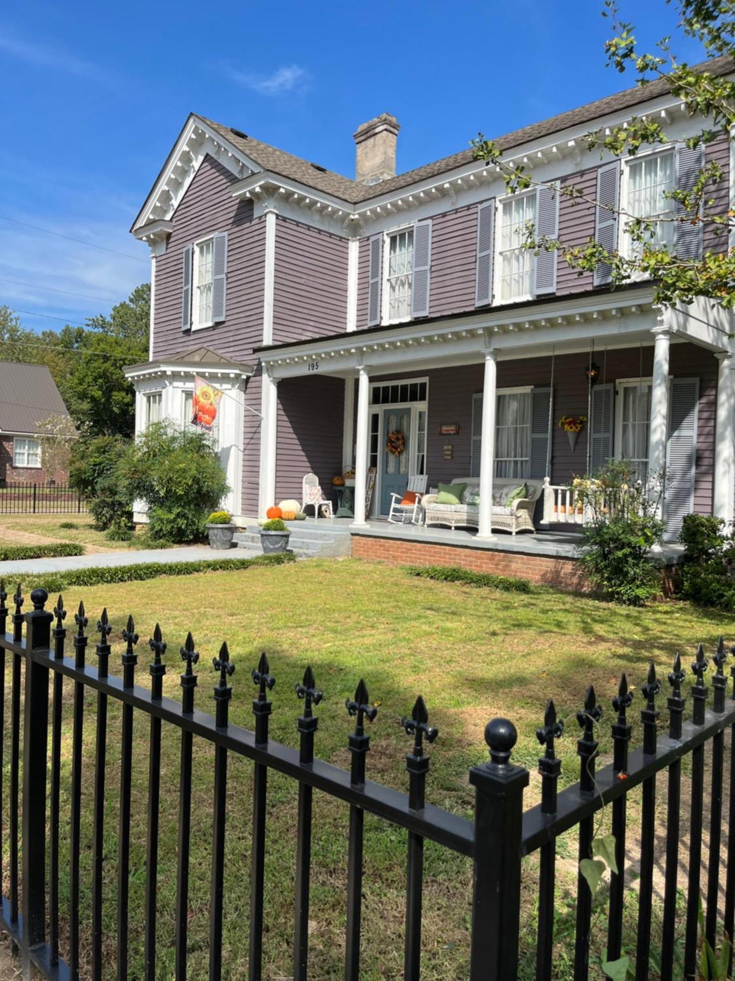 The Wynne House Inn 홀리스프링스 외부 사진